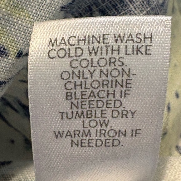 JJill Elegant Feather Print Maxi Dress - Picture 6 of 6